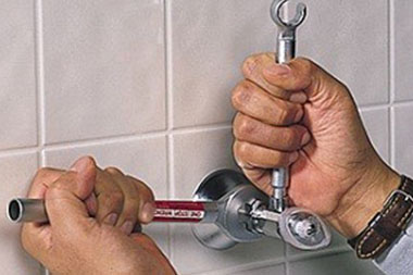 24/7 Snoqualmie plumbing repair service in WA near 98065