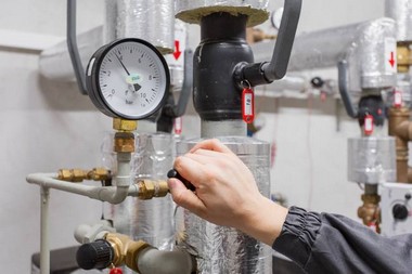 Exceptional Des Moines plumbing repair services in WA near 98198